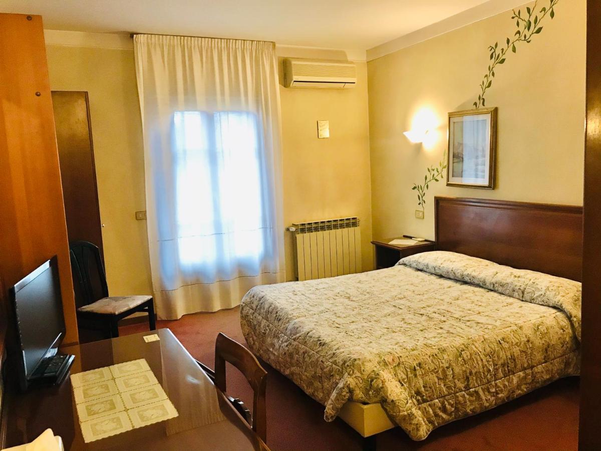 B&B Franceschi Gavinana ภายนอก รูปภาพ